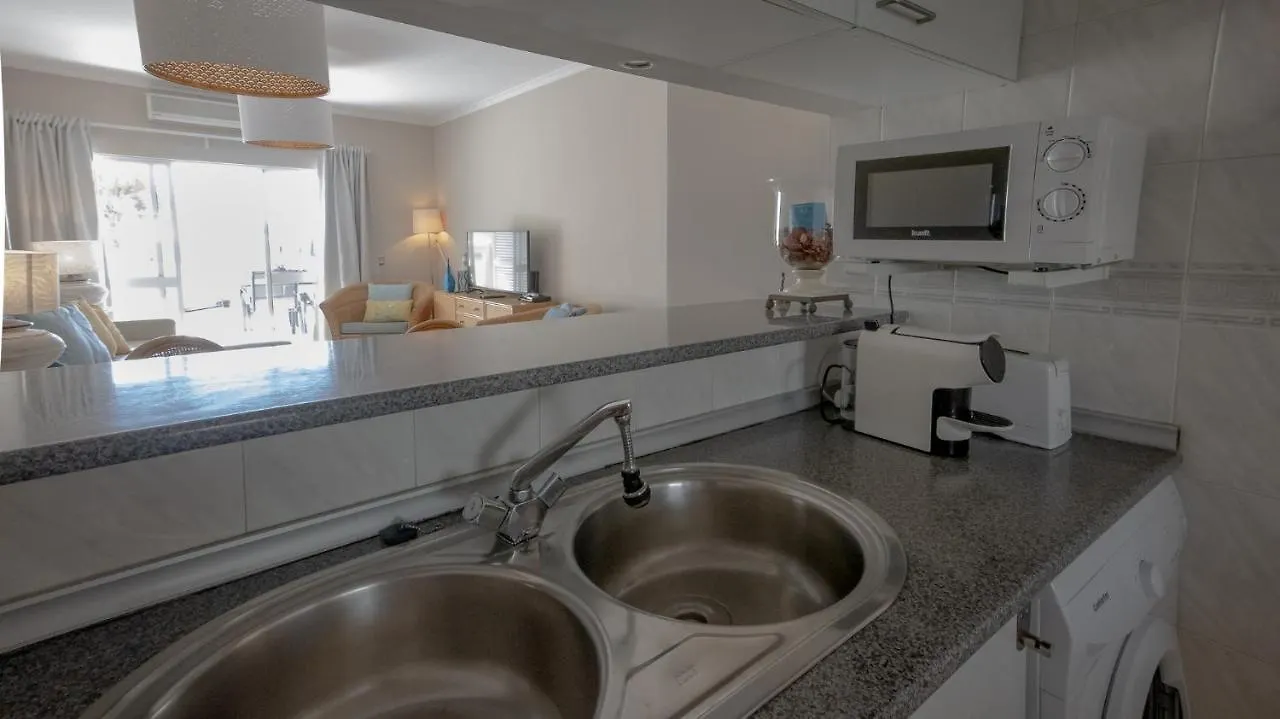 Apartamento Palmeira B00D - 600M From The Beach - Free Wifi - By Bedzy Apartment Guia  Portugal